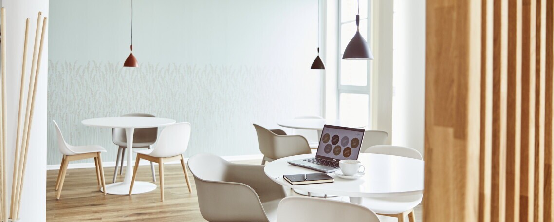 Senior Credit Analyst:in Renewable Energy & Infrastructure, 1. Bild